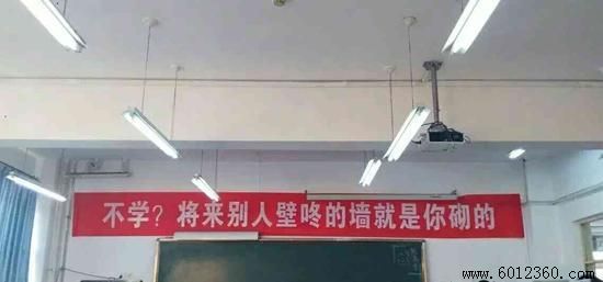Ů