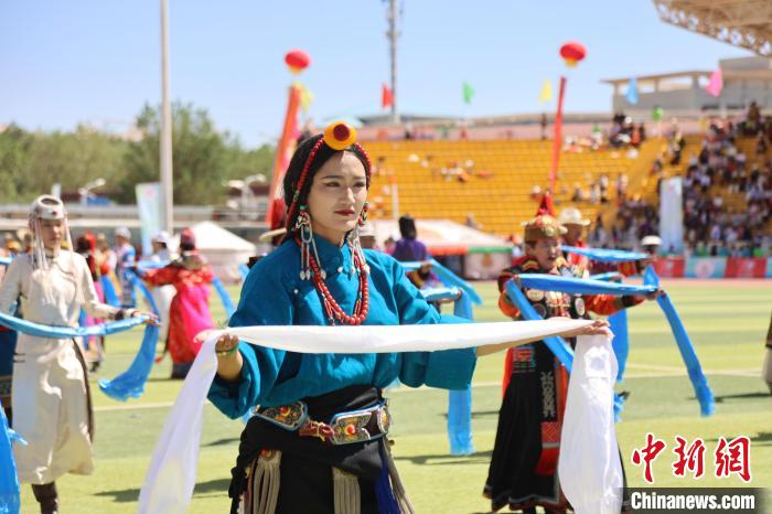 ���й��κ��ǡ��ຣ���ľ��������ʢװ��������ʮ�ꡱ